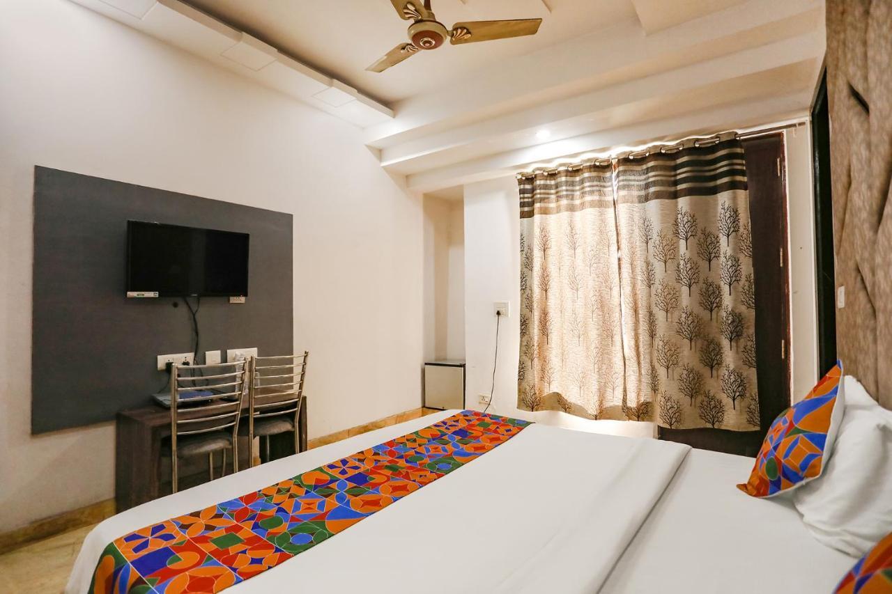 Fabhotel Royal Mirage I Delhi  Exteriör bild