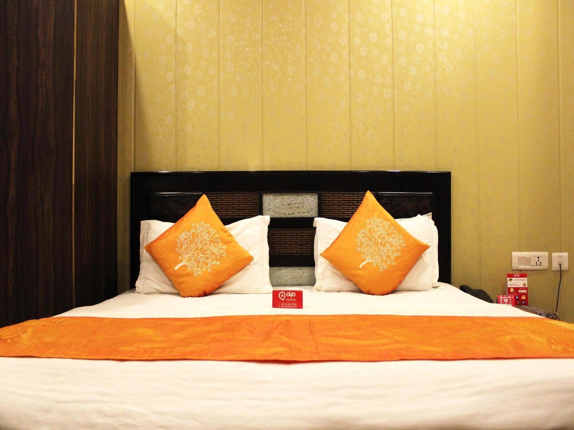 Fabhotel Royal Mirage I Delhi  Exteriör bild